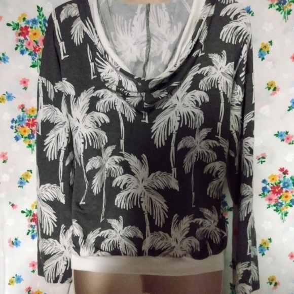 Belle by Bellini Ladies Pullover Hooded Top, sz S, Charcoal & Cream, NWT - Picture 2 of 7